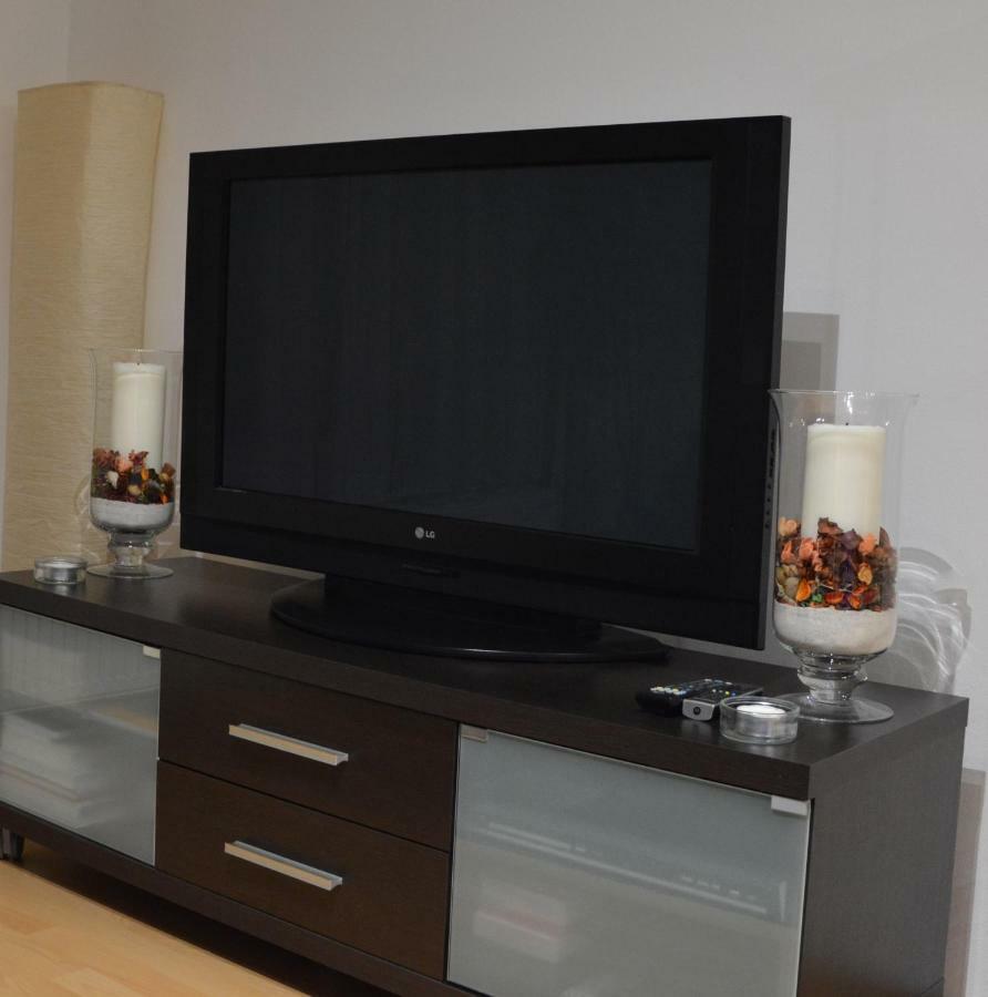 Apartman Zderadova Brno Ngoại thất bức ảnh