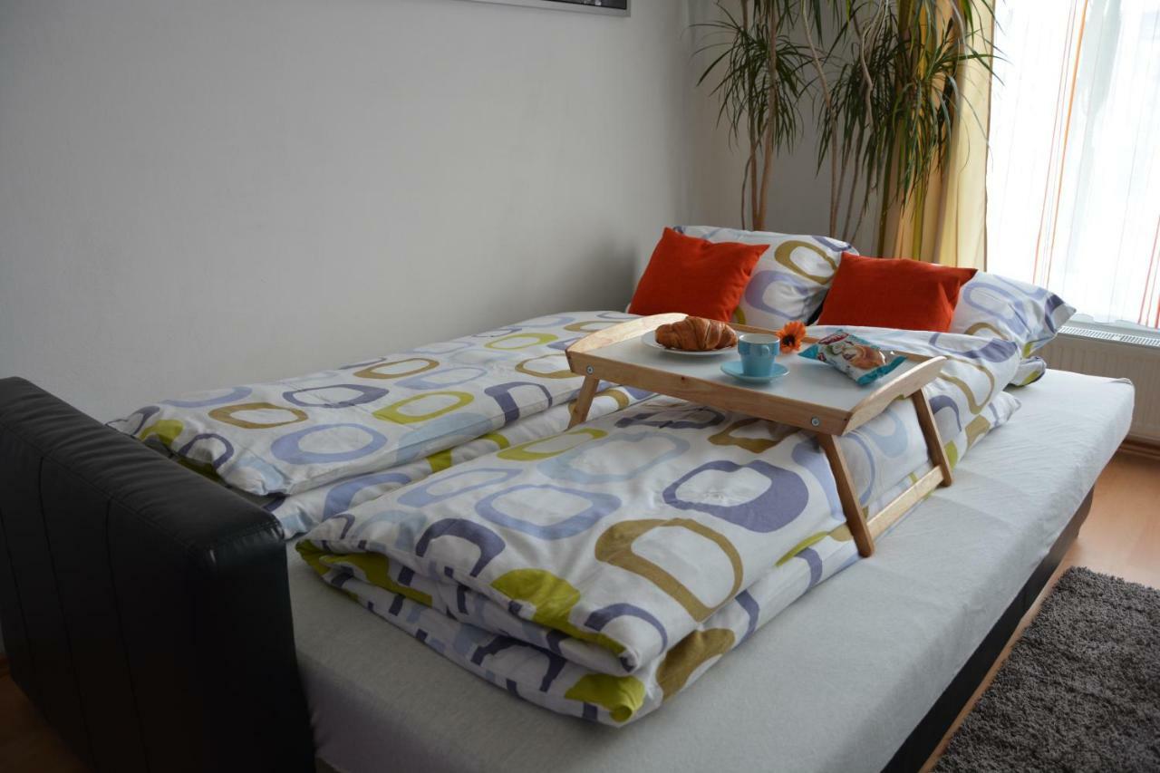 Apartman Zderadova Brno Ngoại thất bức ảnh